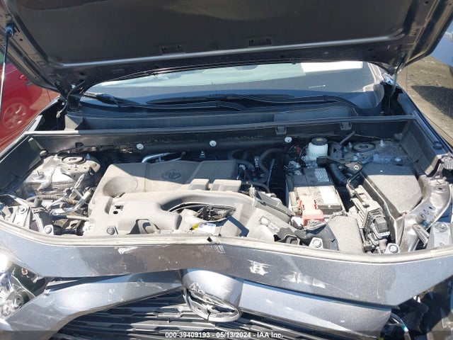 Toyota RAV4 LE 2022 2T3F1RFV5NC285118 Image 10