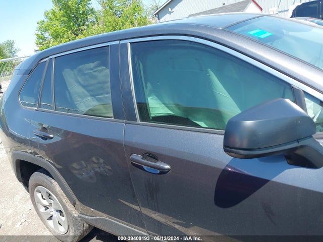 Toyota RAV4 LE 2022 2T3F1RFV5NC285118 Image 13