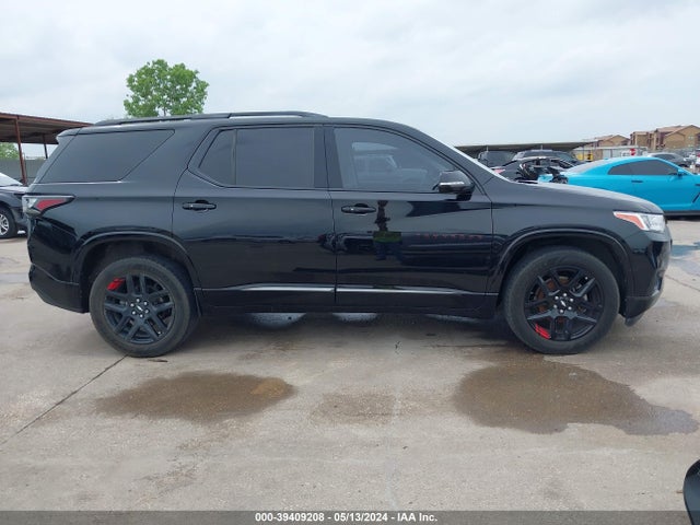 Chevrolet Traverse Premier 2018 1GNERKKW7JJ265817 Image 13