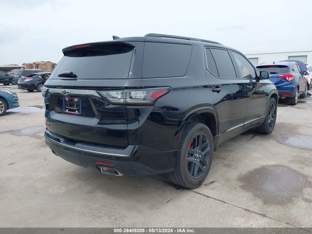 Chevrolet Traverse Premier 2018 1GNERKKW7JJ265817 Image 4