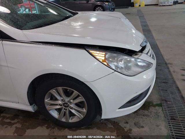 Hyundai SONATA GLS 2014 5NPEB4AC6EH935176 Image 14