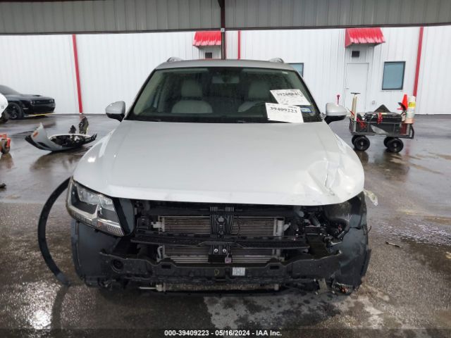 3VV3B7AX3JM017872 Volkswagen Tiguan 2.0t Se/2.0t Sel