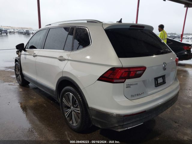 3VV3B7AX3JM017872 Volkswagen Tiguan 2.0t Se/2.0t Sel