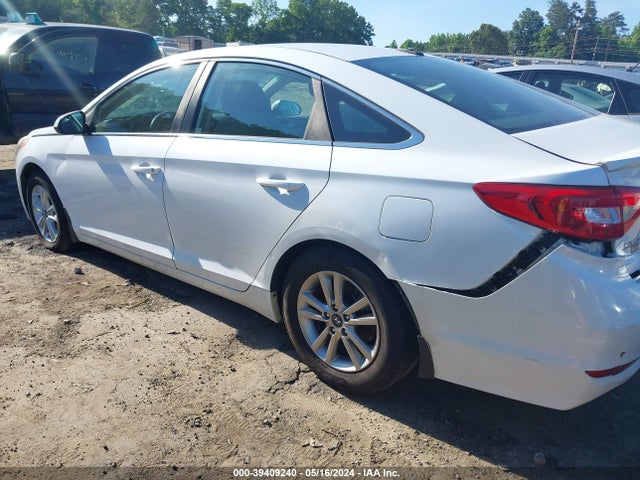 Hyundai SONATA SE 2015 5NPE24AF3FH108957 Image 14