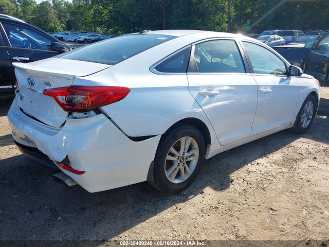 Hyundai SONATA SE 2015 5NPE24AF3FH108957 Image 4