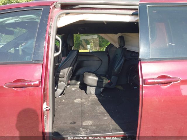 2C4RC1EG0KR525174 Chrysler Pacifica Touring L Plus