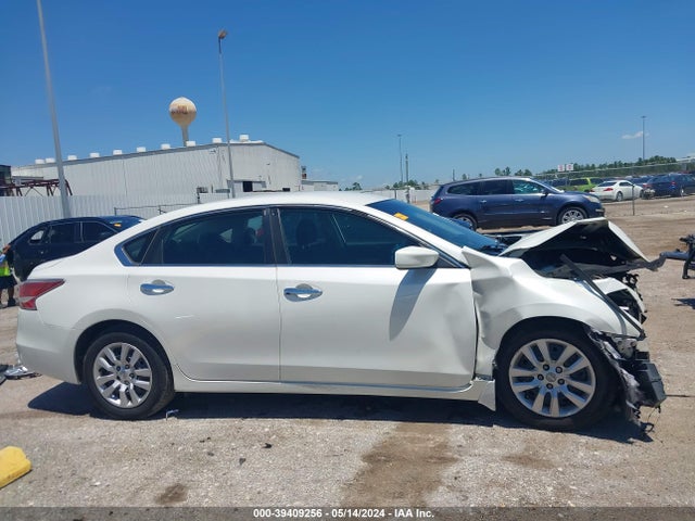 Nissan Altima 2.5 S 2015 1N4AL3AP1FC186315 Image 14