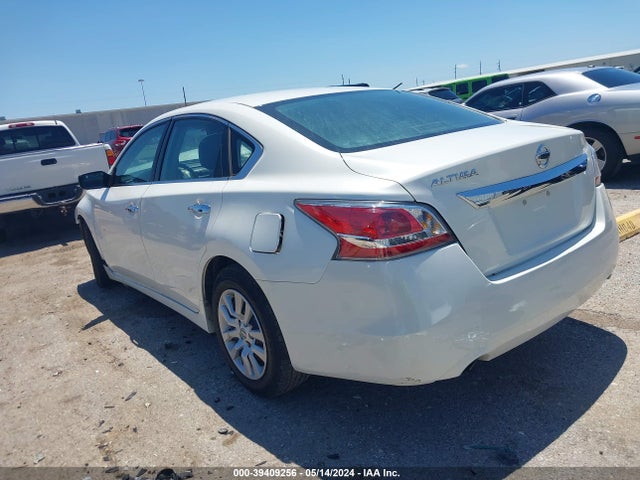 Nissan Altima 2.5 S 2015 1N4AL3AP1FC186315 Image 3