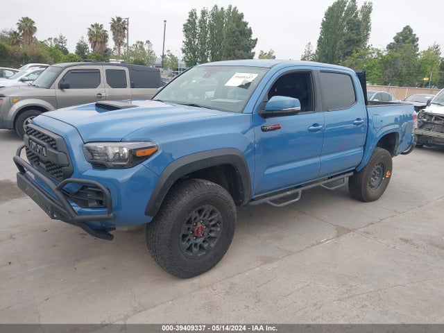 Toyota Tacoma Trd Pro 2018 5TFCZ5AN1JX144479 Image 2