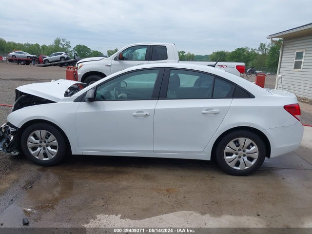 Chevrolet Cruze Ls Auto 2014 1G1PA5SG6E7287600 Image 14