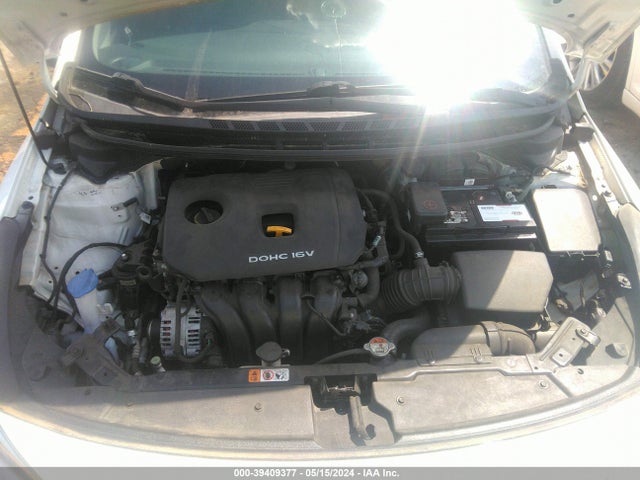 KIA FORTE LX 2017 3KPFK4A72HE058847 Image 10
