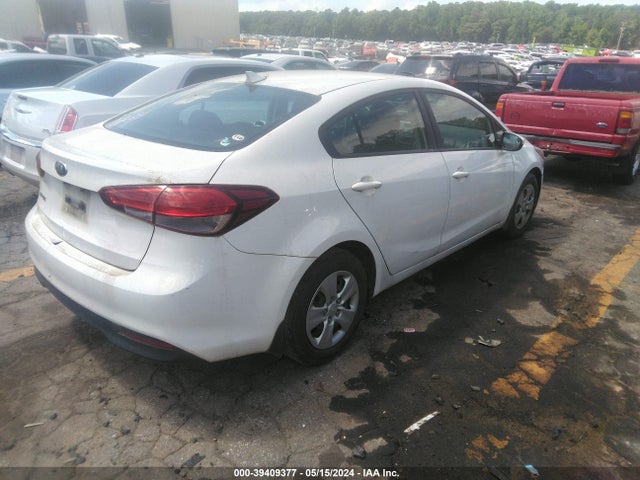 KIA FORTE LX 2017 3KPFK4A72HE058847 Image 4