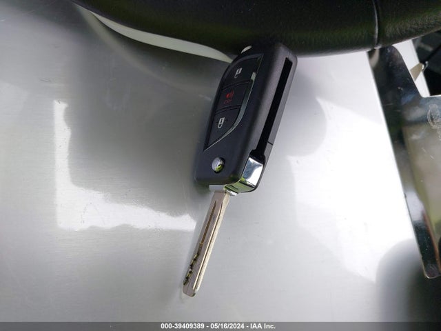 JTNKARJE1GJ511303 Scion IM