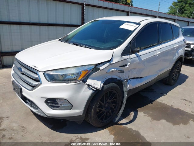 Ford ESCAPE SE 2017 1FMCU0GD8HUE95669 Image 2