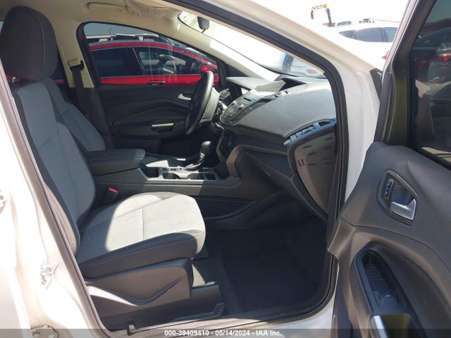 Ford ESCAPE SE 2017 1FMCU0GD8HUE95669 Image 5