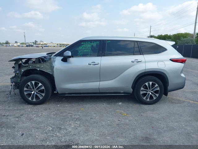 Toyota Highlander Xle 2021 5TDGZRAH6MS535575 Image 15