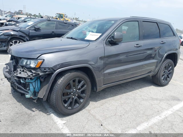 1C4RJEAG8HC826991 Jeep Grand Cherokee Altitude 4x2
