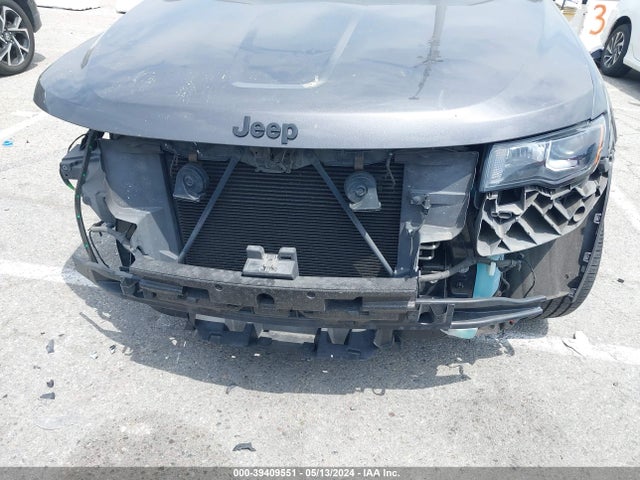 1C4RJEAG8HC826991 Jeep Grand Cherokee Altitude 4x2