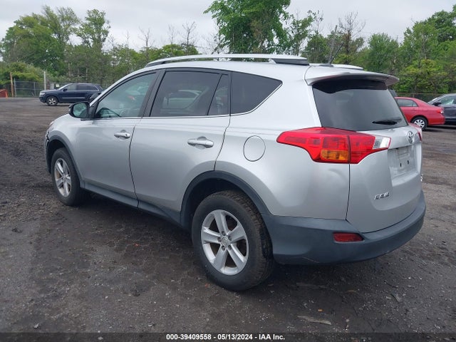 Toyota Rav4 Xle 2014 2T3RFREV9EW158063 Image 3