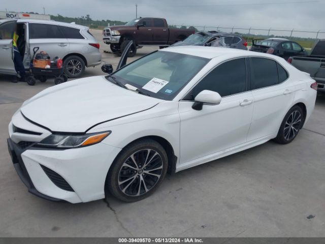 4T1B11HK2JU662153 Toyota CAMRY SE