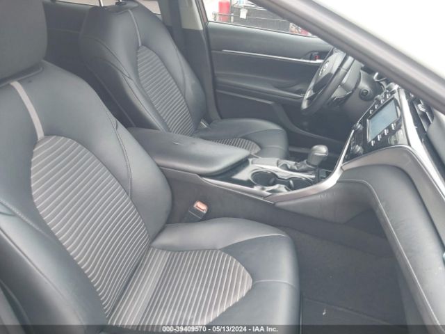 4T1B11HK2JU662153 Toyota CAMRY SE