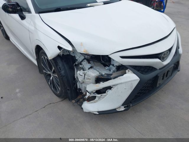 4T1B11HK2JU662153 Toyota CAMRY SE
