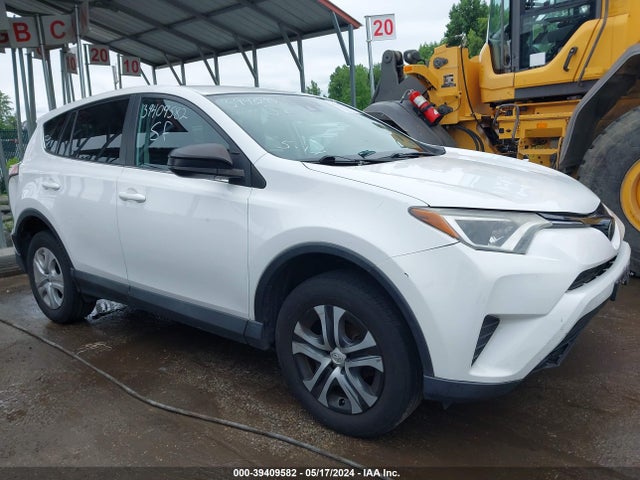 Toyota RAV4 LE 2017 2T3ZFREV3HW365942 zdjęcie główne