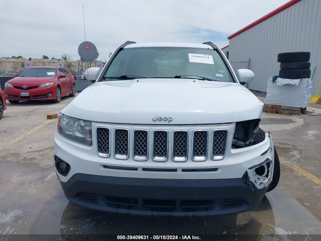 1C4NJCEA4HD207050 Jeep Compass Latitude Fwd