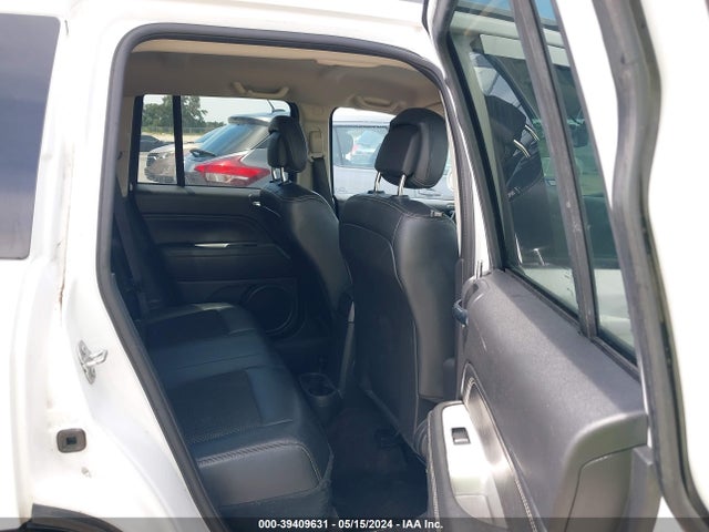 1C4NJCEA4HD207050 Jeep Compass Latitude Fwd