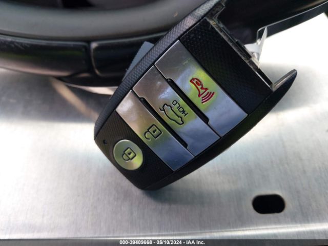 KNAFZ4A88G5548138 KIA FORTE EX