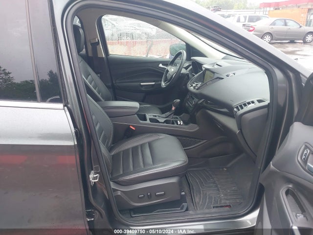 Ford Escape Titanium 2017 1FMCU0JD3HUC71556 Image 5