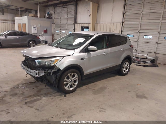 Ford ESCAPE SE 2017 1FMCU9GD0HUE90311 Image 2