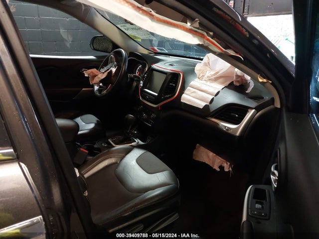 Jeep Cherokee Latitude Plus 4x4 2018 1C4PJMLB9JD549027 Image 5