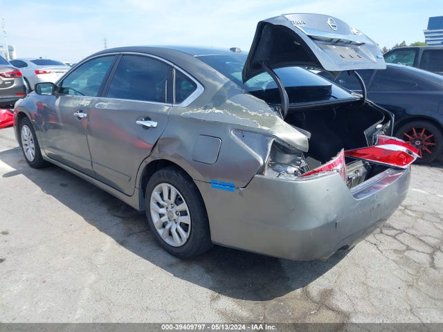Nissan Altima 2.5 S 2014 1N4AL3AP7EN232992 Image 3
