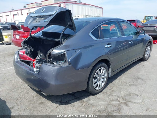 Nissan Altima 2.5 S 2014 1N4AL3AP7EN232992 Image 4