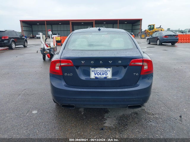 YV149MFM6F2350412 Volvo S60 T6 Platinum