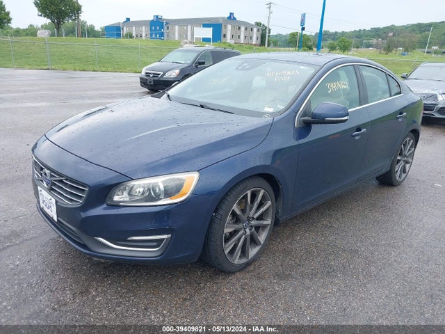 YV149MFM6F2350412 Volvo S60 T6 Platinum