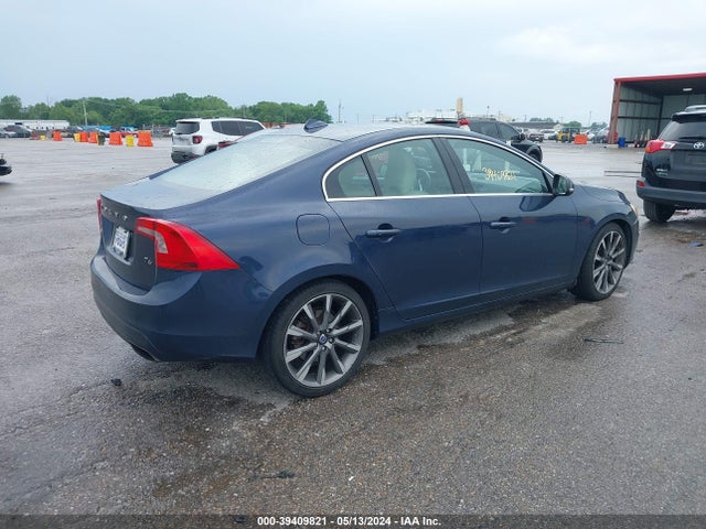 YV149MFM6F2350412 Volvo S60 T6 Platinum
