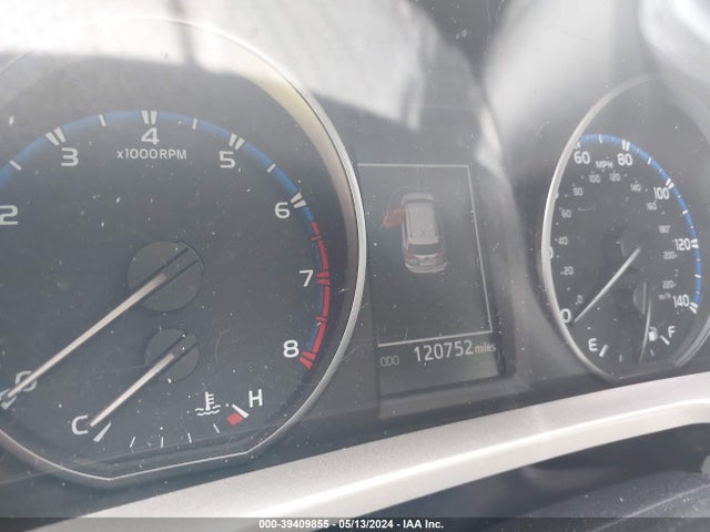 Toyota RAV4 LE 2018 JTMZFREV3JJ151943 Image 7