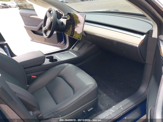 2023 TESLA MODEL 3 5YJ3E1EA8PF674186 Photo 4