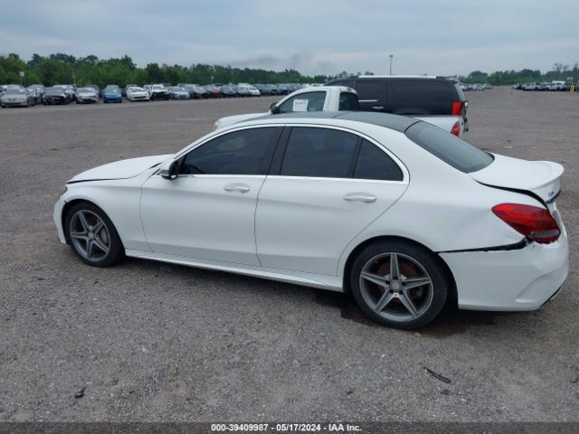 55SWF4JB7GU163318 Mercedes-Benz C 300 Luxury/sport