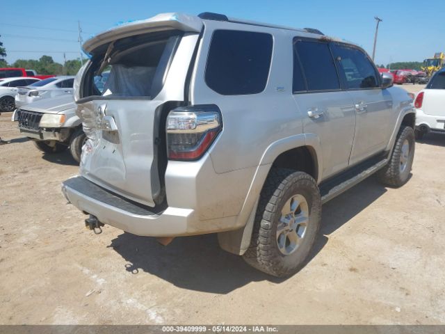 JTEMU5JRXM5922585 Toyota 4RUNNER SR5