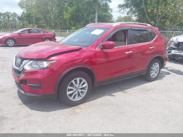 Nissan ROGUE SV 2017 JN8AT2MT3HW398149 Image 2