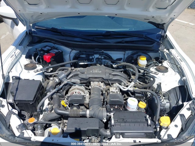 Toyota 86 2017 JF1ZNAA14H8711032 Image 10