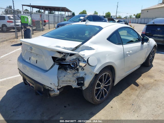 Toyota 86 2017 JF1ZNAA14H8711032 Image 4