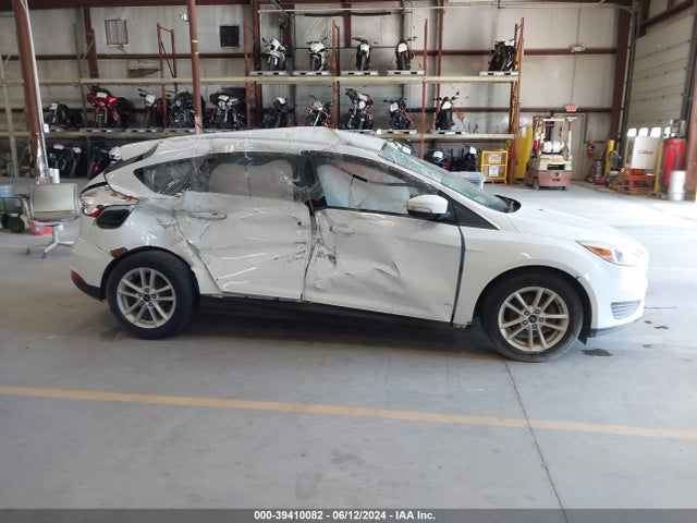 Ford FOCUS SE 2017 1FADP3K2XHL341287 Image 14