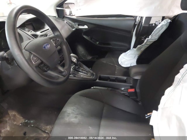 Ford FOCUS SE 2017 1FADP3K2XHL341287 Image 5