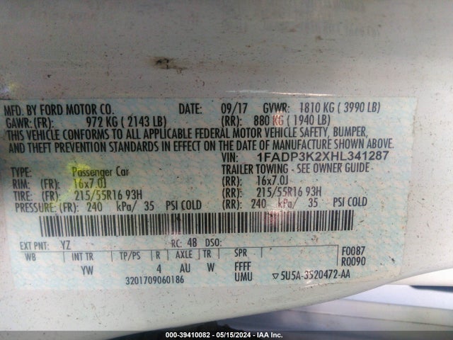 Ford FOCUS SE 2017 1FADP3K2XHL341287 Image 9
