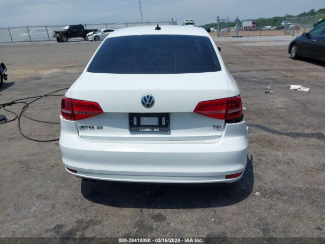 3VWD07AJ9FM348786 Volkswagen Jetta 1.8t Se
