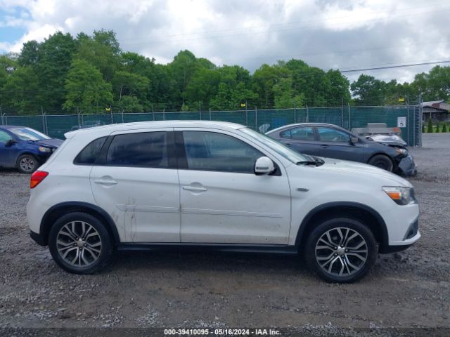 JA4AR3AWXGZ045171 Mitsubishi Outlander Sport 2.4 Se